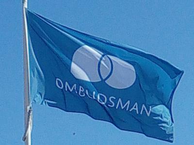ombudsmannamyndighetens flagga 